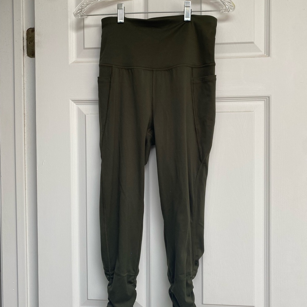 All in Motion Dark Green Leggings